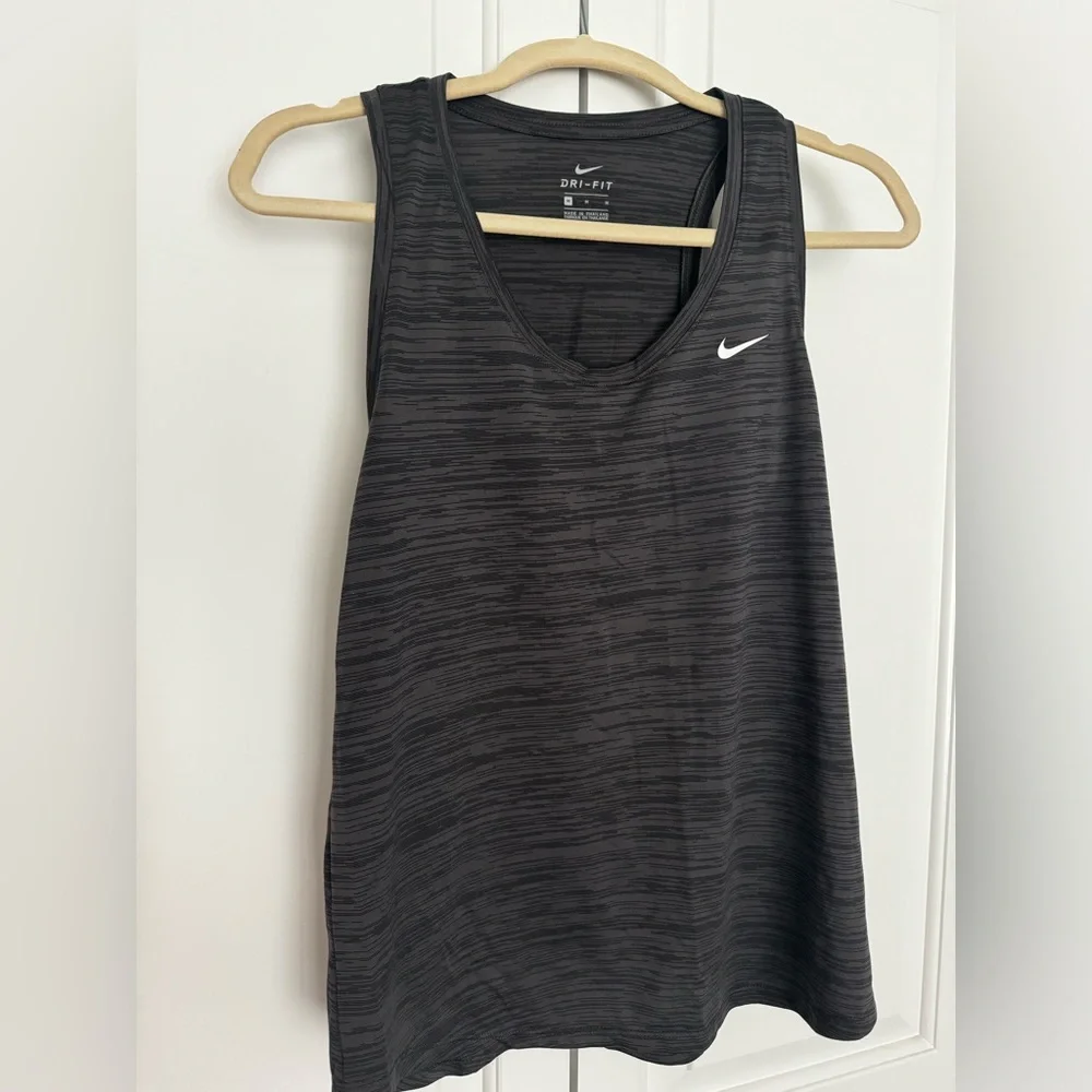 NWOT Nike dri fit tank top